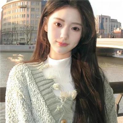 与彩云相遇2023